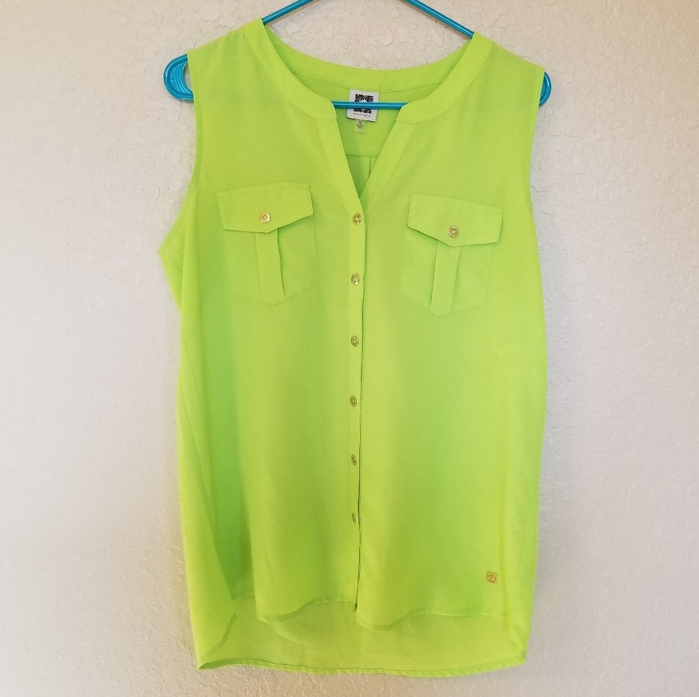 Anne Klein button up tank top blouse
